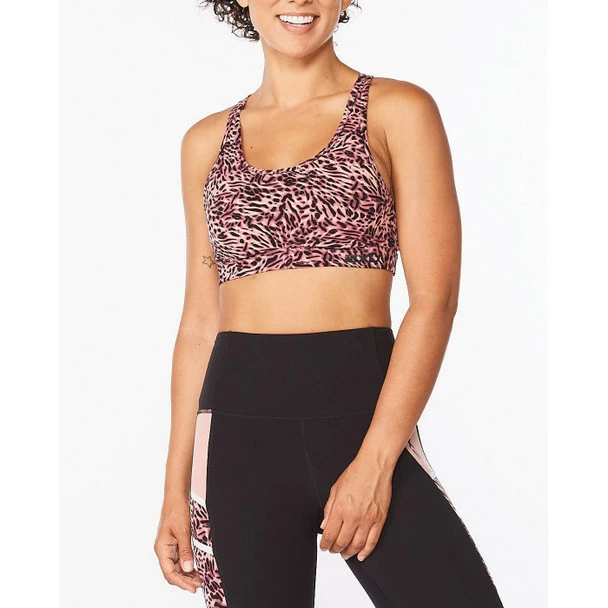 2XU Women's Form Strappy Crop - 2021 1 2XU Women's Form Strappy Crop - 2021